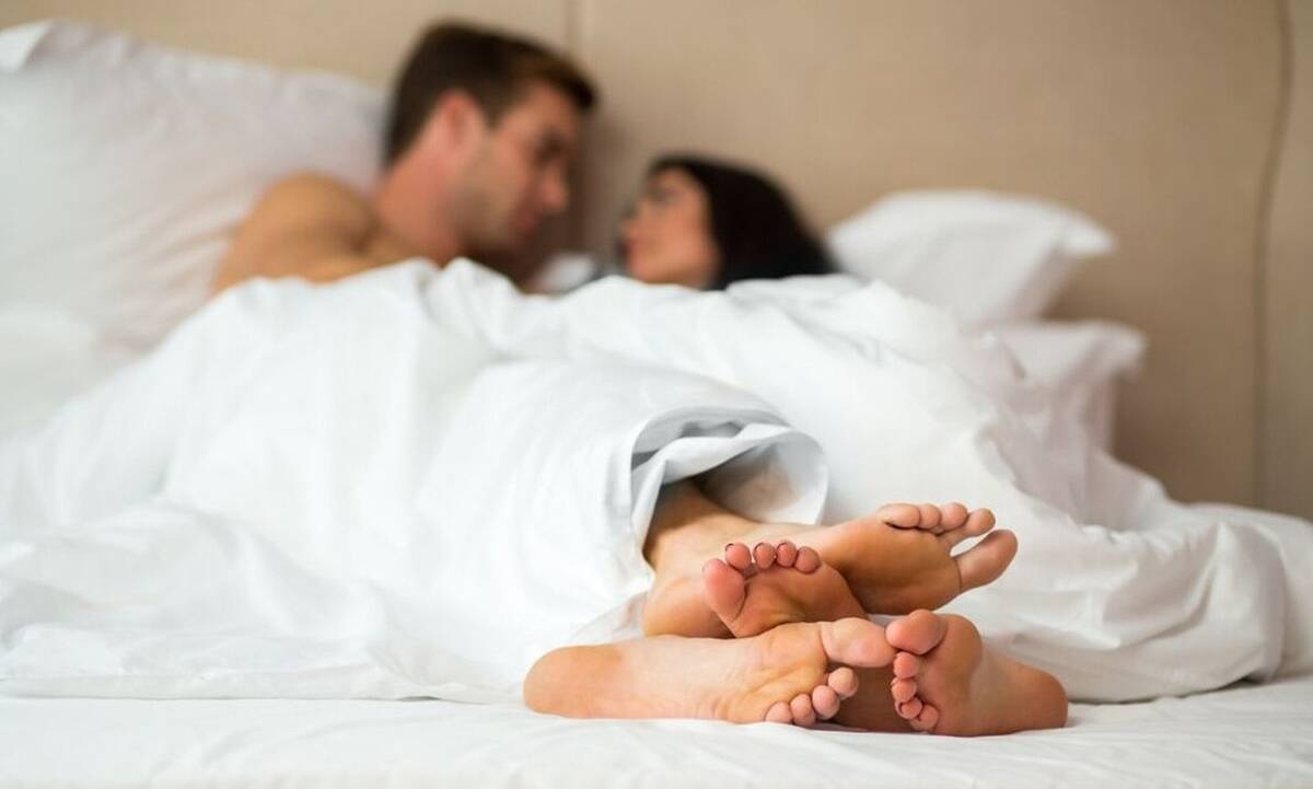 Ποιοι κοιμούνται πρώτοι μετά το σεξ; Οι άντρες ή οι γυναίκες;