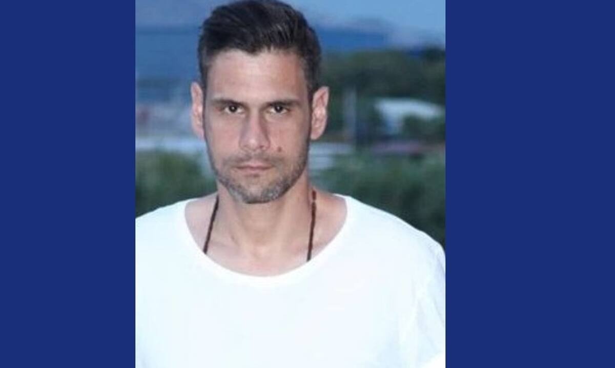 Δημήτρης Ουγγαρέζος: Θα τα «χάσεις» με το νέο του look - Άφησε μουστάκι! (Photos)