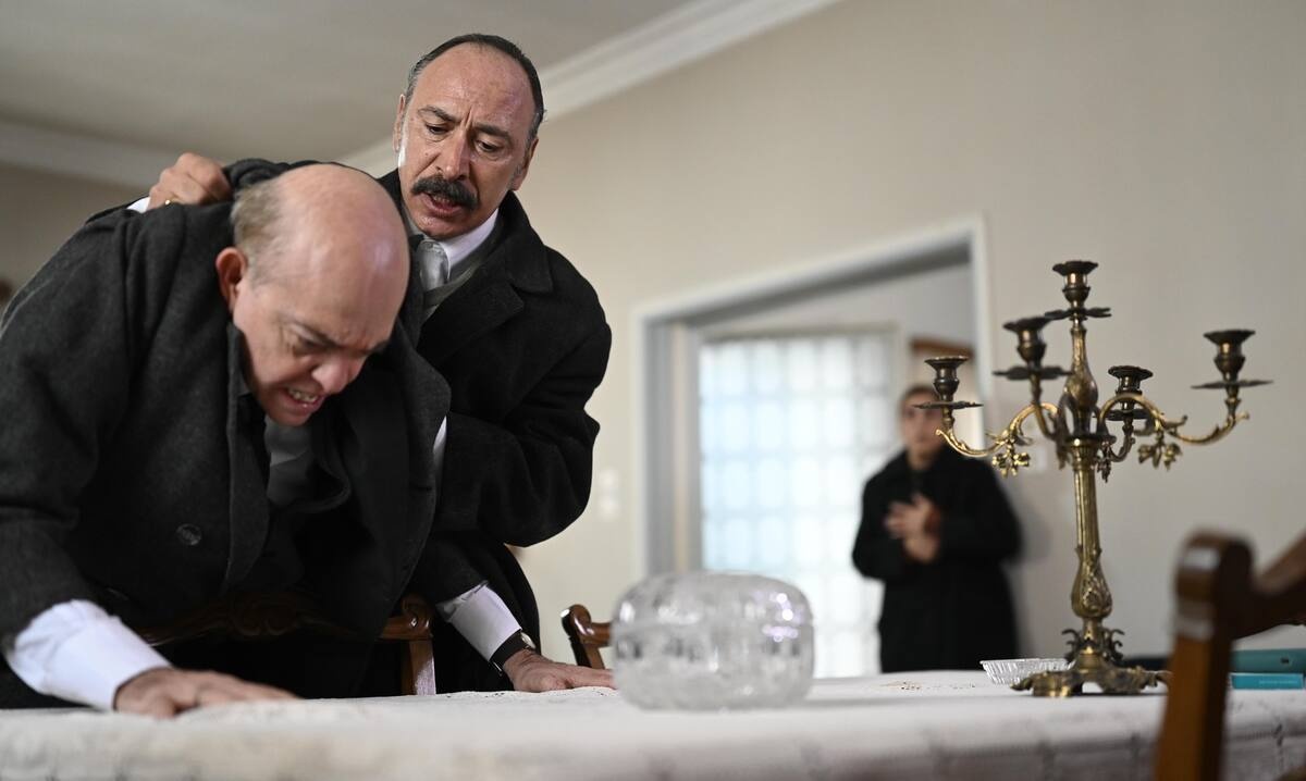 Ο Παράδεισος των κυριών: Η εμφάνιση του Ζήση επιφυλάσσει νέα έκπληξη στον Αποστόλη