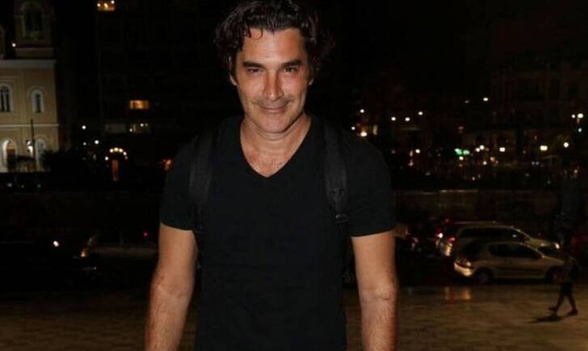 Παπακαλιάτης: Σε αυτόν τον επώνυμο φίλο του έχει να τηλεφωνήσει επτά μήνες