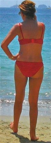 Θα πάθετε πλάκα με το καλογυμνασμένο σώμα της Τρέμη – Δείτε την με κόκκινο μπικίνι! Θα πάθετε πλάκα με το καλογυμνασμένο σώμα της Τρέμη – Δείτε την με κόκκινο μπικίνι!