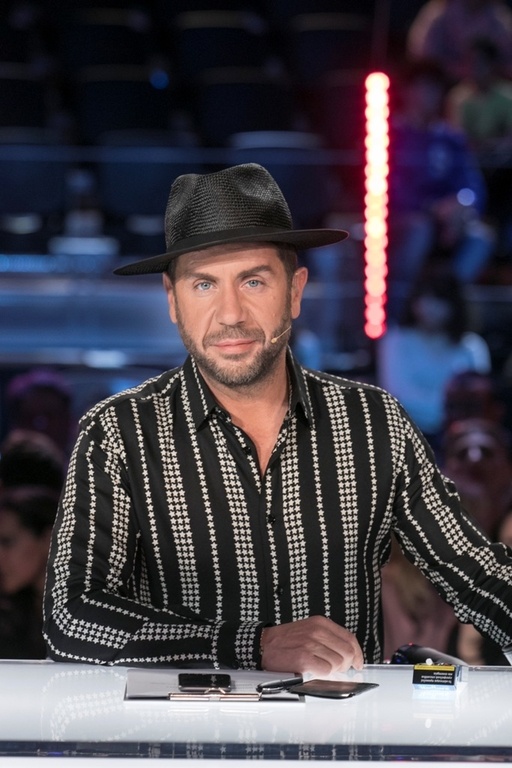 X-Factor: Ο Γιώργος Μαζωνάκης και η ανατρεπτική διαδικασία X-Factor: Ο Γιώργος Μαζωνάκης και η ανατρεπτική διαδικασία
