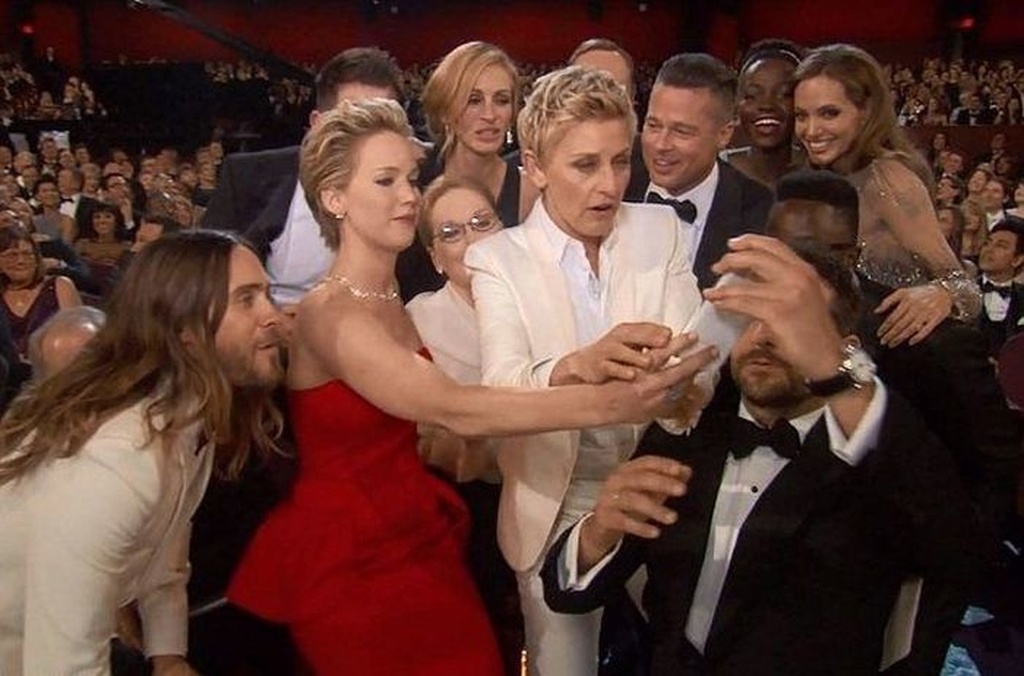 Όσκαρ 2018: Η θρυλική selfie της DeGeneres και το παρασκήνιο Όσκαρ 2018: Η θρυλική selfie της DeGeneres και το παρασκήνιο