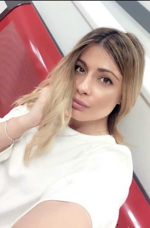 Ξανά στο νοσοκομείο η Αρναούτη – Το post φίλου της στο facebook, που τη νευρίασε Ξανά στο νοσοκομείο η Αρναούτη – Το post φίλου της στο facebook, που τη νευρίασε