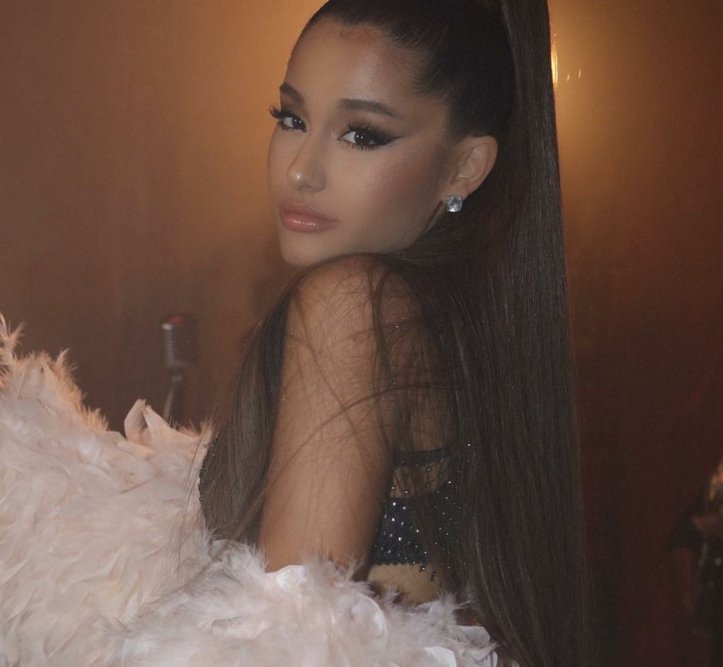 Η Ariana Grande σαρώνει στο Instagram! Δε φαντάζεστε πόσους followers έχει Η Ariana Grande σαρώνει στο Instagram! Δε φαντάζεστε πόσους followers έχει