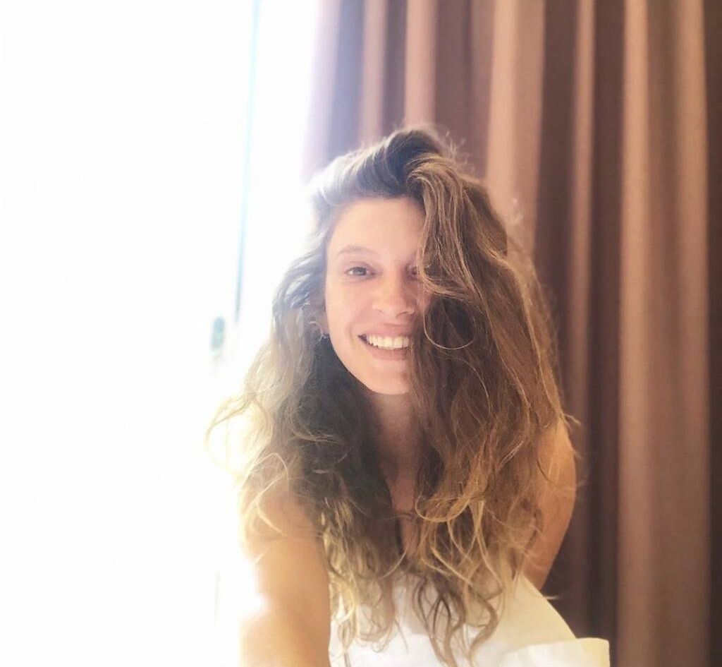 «Είχα πρόταση θεατρική για το χειμώνα, την απέρριψα γιατί κάτι μέσα μου έλεγε ότι θα μας ξανά κλείσουν. Έχω το παιδί μου και ήταν δύσκολο να λείπω από όλη αυτή την κατάσταση».