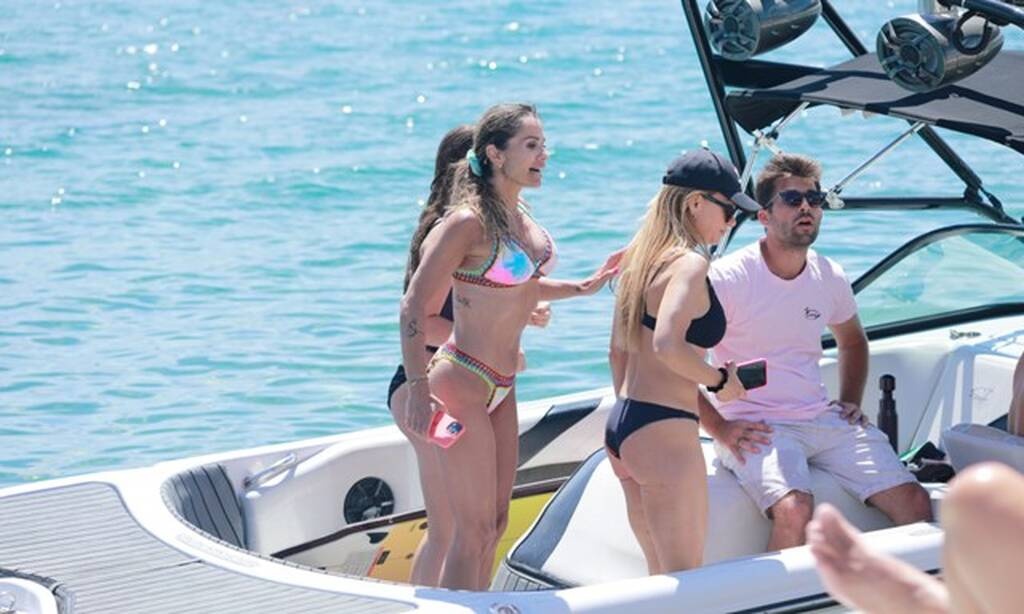 Ώρα για θαλάσσια βόλτα.
