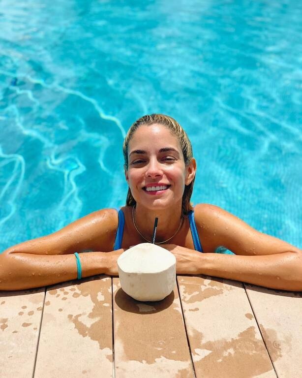 Το διάσημο μοντέλο επέλεξε να υποδεχτεί τον Μάιο στο Instagram με τις πιο καλοκαιρινές της φωτό.
