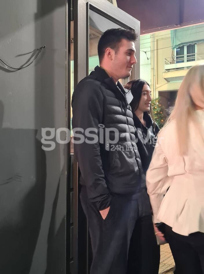 Ο Γιώργος Κακοσαίος με την αδελφή του Μαρία.