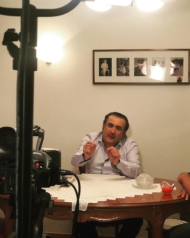 Λάκης Λαζόπουλος: Στο πατρικό του σπίτι στην Λάρισα Λάκης Λαζόπουλος: Στο πατρικό του σπίτι στην Λάρισα
