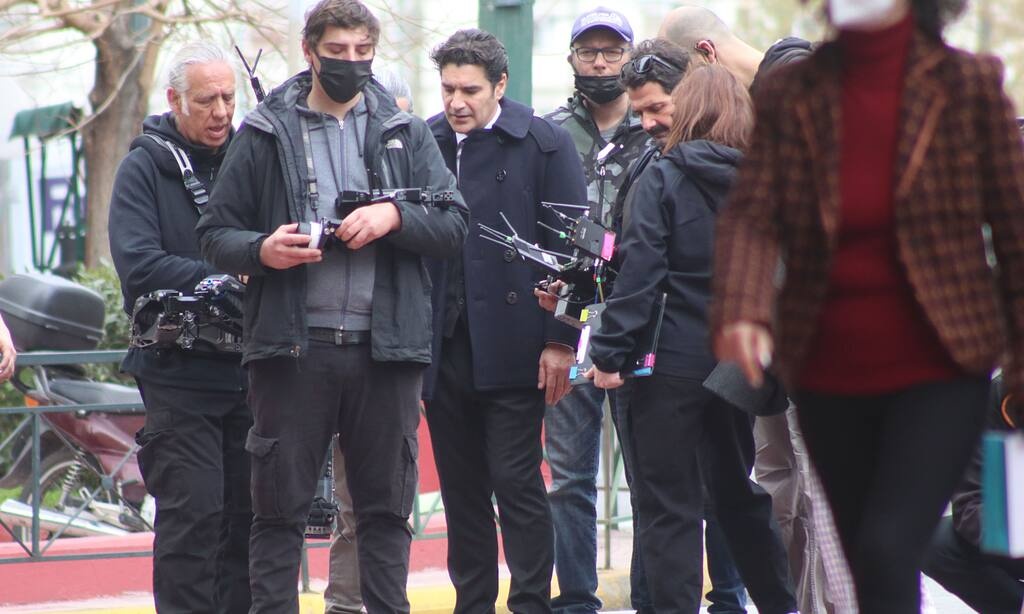 Στο κέντρο της Αθήνας για τα γυρίσματα της νέας του δουλειάς