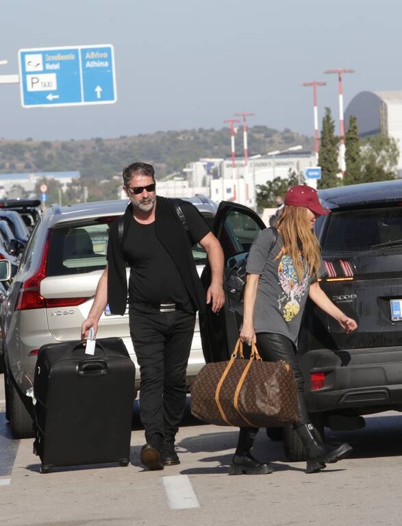Ταξίδι στην Ιταλία πραγματοποίησαν πρόσφατα ο Βασίλης Μπισμπίκης και η Δέσποινα Βανδή.